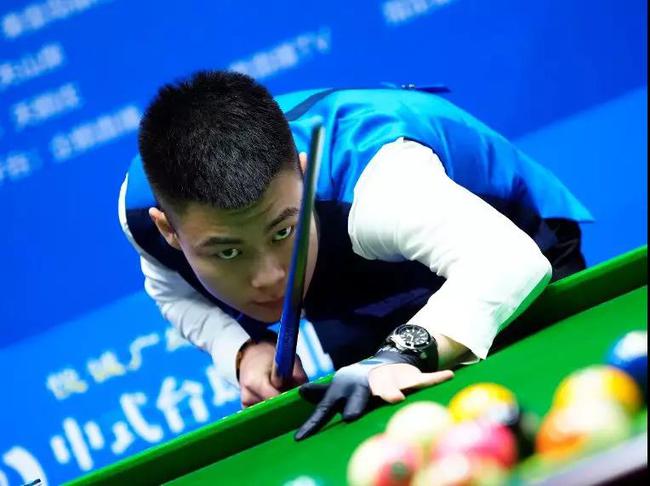 并连续入选 并连续入选