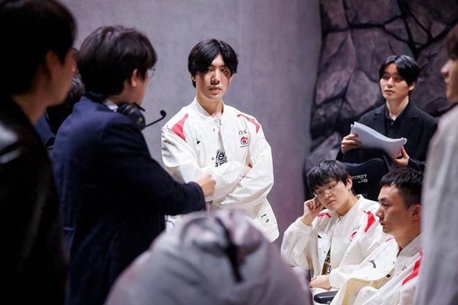 格执行更多 格执行更多