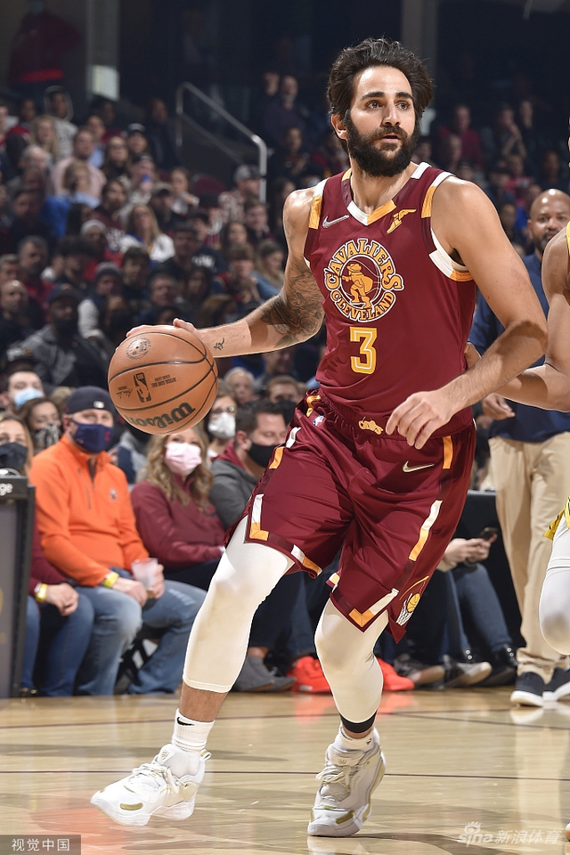 场比赛中展 场比赛中展